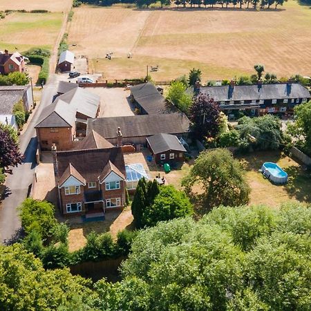 Redbrook Farm Bnb - Gateway To The New Forest Fordingbridge Exterior photo